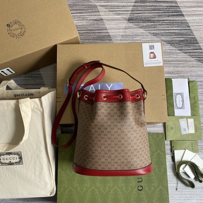 202103SS新作Gucci グッチ レディースショルダーバッグスーパーコピー