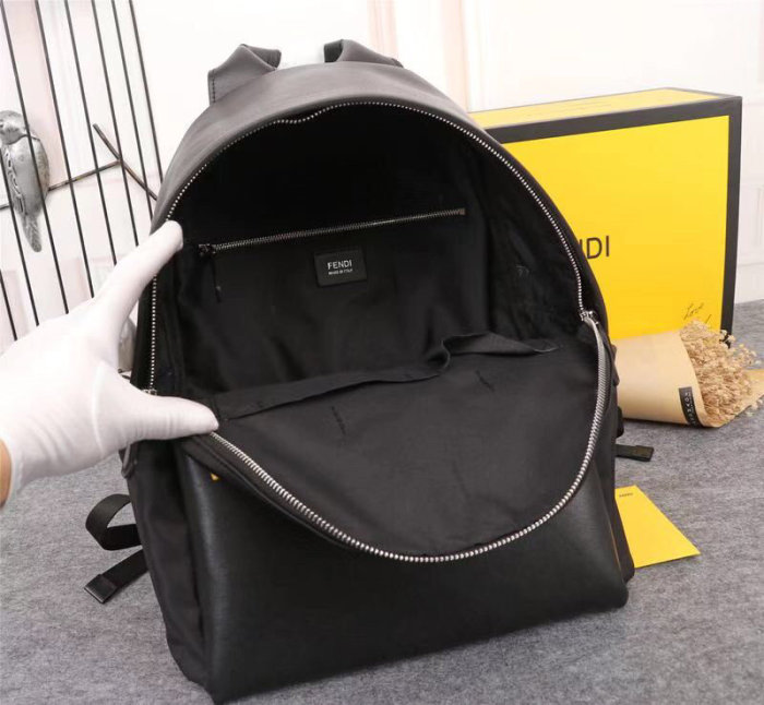 2020SS新作 FENDI フェンディ リュックバック スーパーコピー