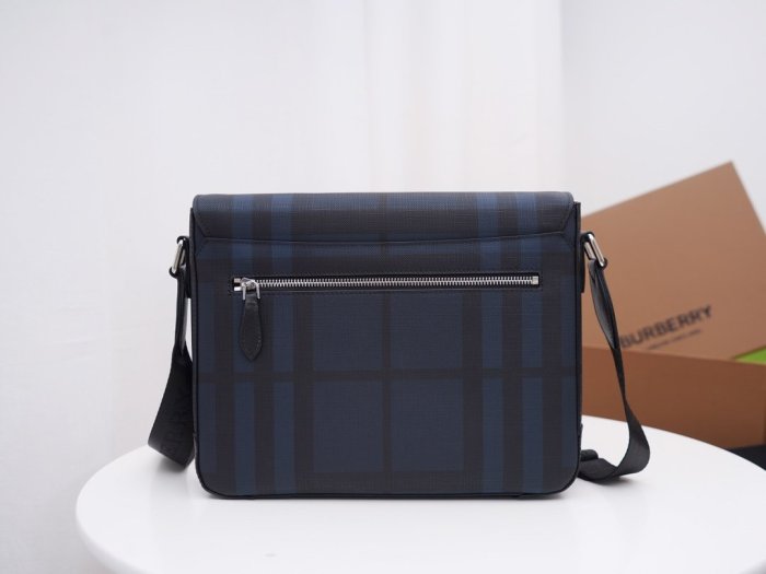 202103SS新作 Burberry バーバリー メンズ ショルダーバック スーパーコピー