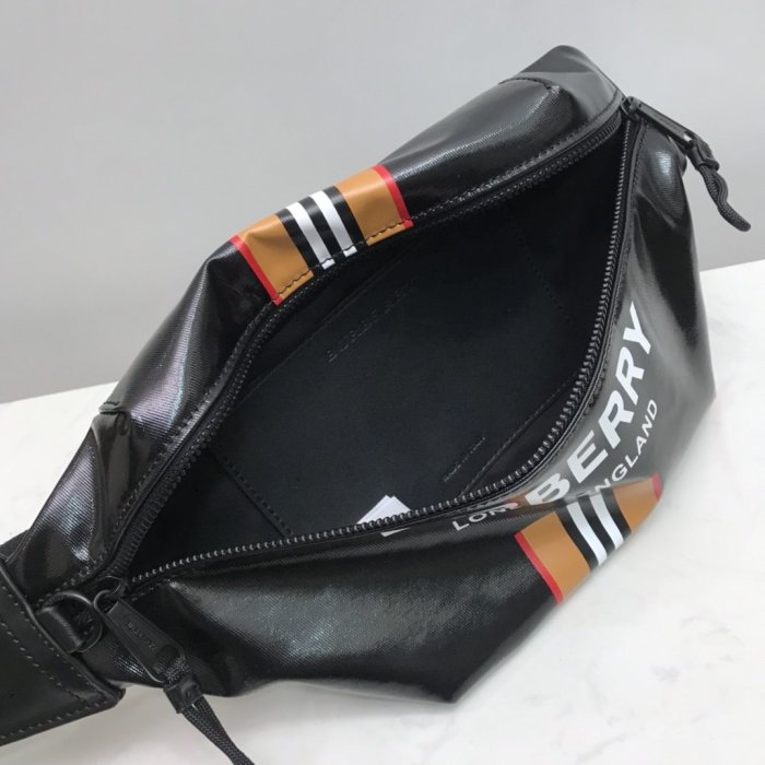 2020SS新作 Burberry バーバリー メンズ ショルダーバック スーパーコピー