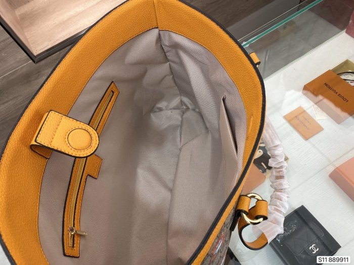202103SS新作Gucci グッチ レディースハンドバックスーパーコピー