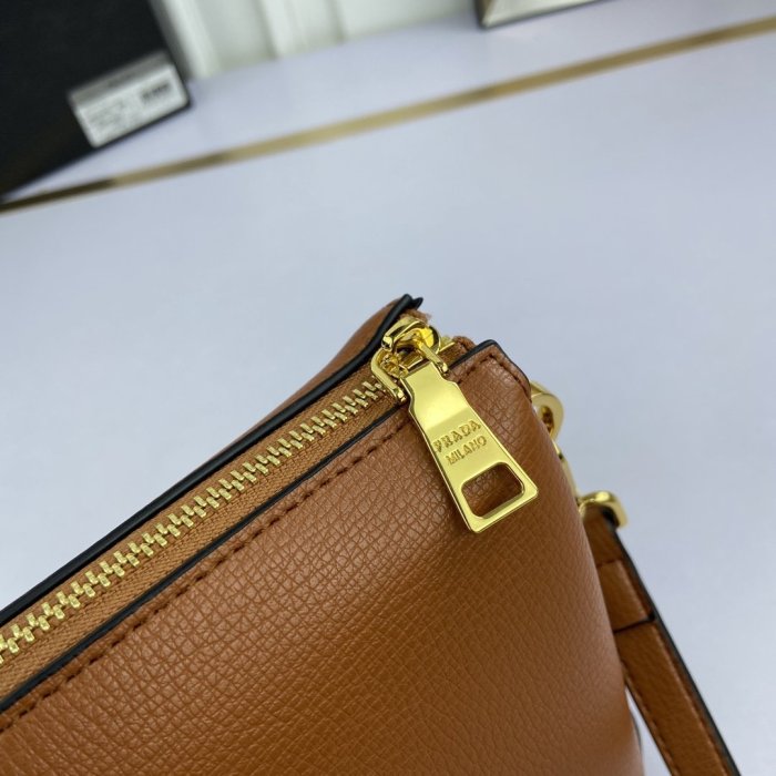 2021SS新作 Prada プラダ レディース ショルダーバックスーパーコピー