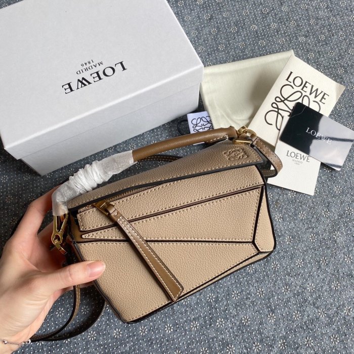202106SS新作 LOEWE ロエベ レディース ショルダーバッグスーパーコピー
