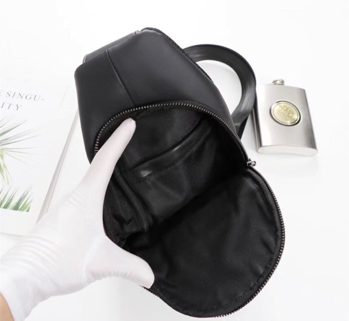2020SS新作 Bottega Veneta ボッテガヴェネタ ショルダーバック スーパーコピー