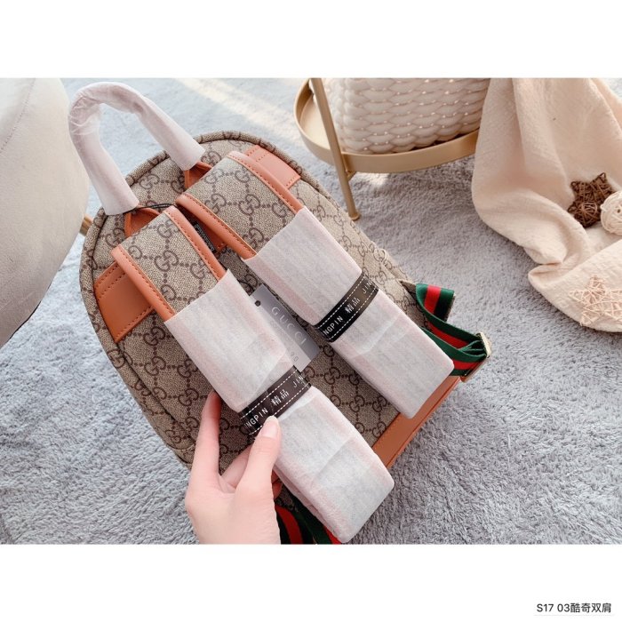 2021SS新作Gucci グッチ レディースリュックスーパーコピー