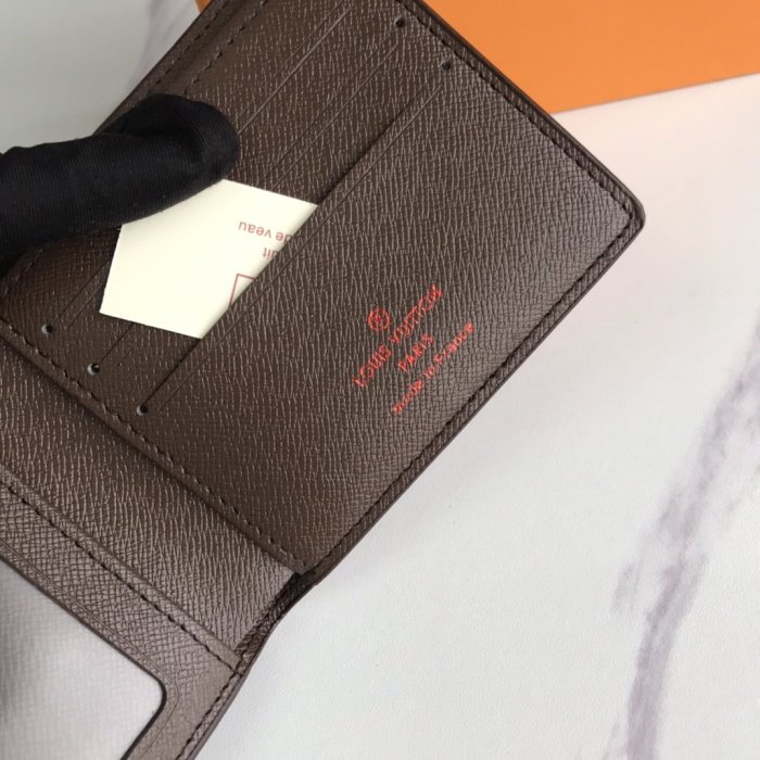 202103SSルイヴィトン LOUIS VUITTON 新作通販 短財布 スーパーコピー