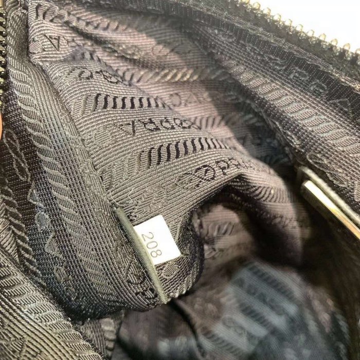 2021SS新作 メンズ Prada プラダショルダーバッグスーパーコピー