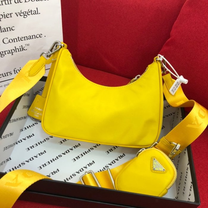 2021SS新作 Prada プラダ レディース ショルダーバックスーパーコピー