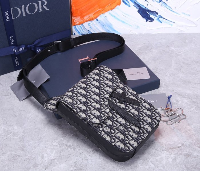 2020SS新作 Dior ディオール メンズ ショルダーバック スーパーコピー