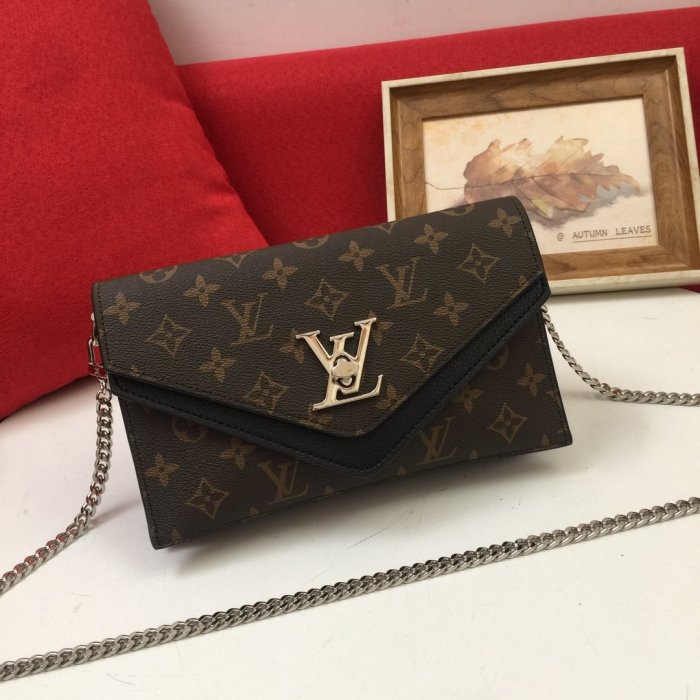 2021SS新作 Prada プラダ レディース ショルダーバックスーパーコピー