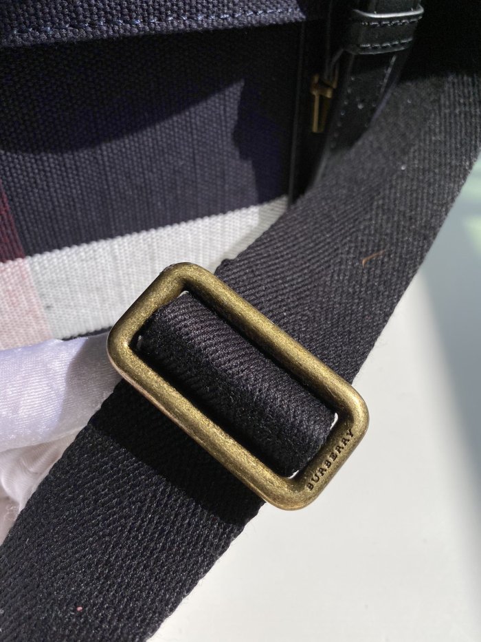 2021SS新作 Burberry バーバリー メンズ ショルダーバック スーパーコピー