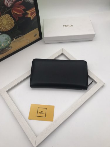 2020SSフェンディ FENDI 新作通販長財布 スーパーコピー