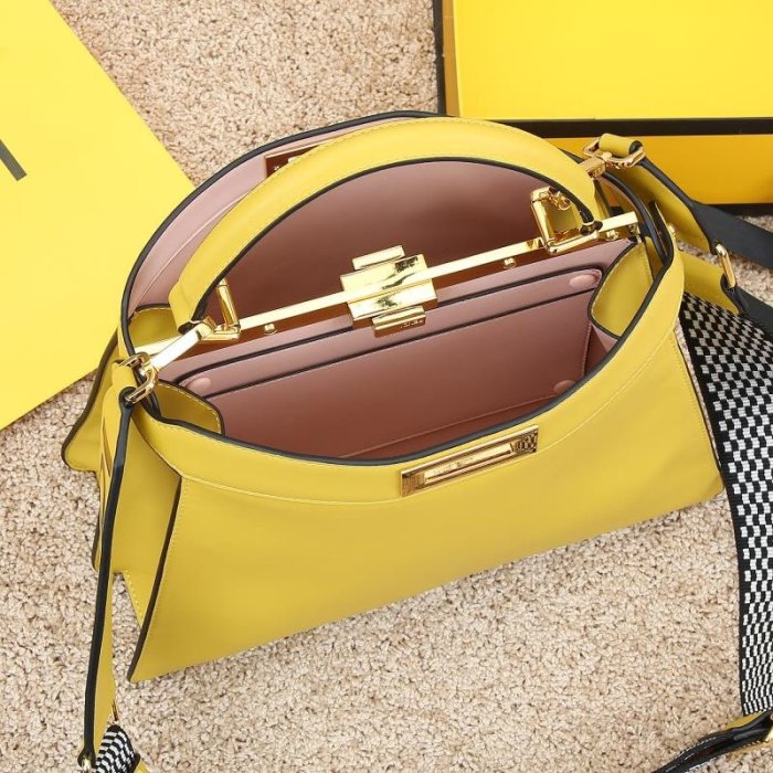 2021SS新作 FENDI フェンディ レディース ハンドバックスーパーコピー