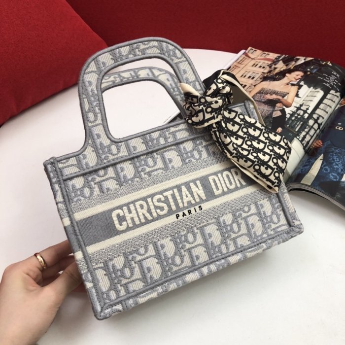 2020SS新作 Dior ディオール レディースハンドバックスーパーコピー