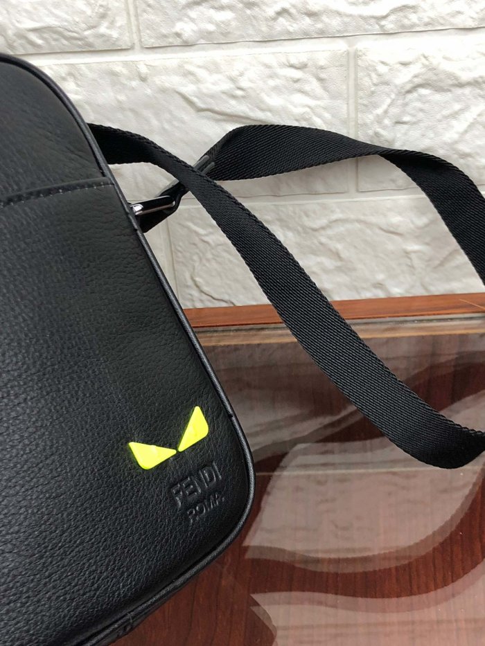2020SS新作 FENDI フェンディ ショルダーバック スーパーコピー