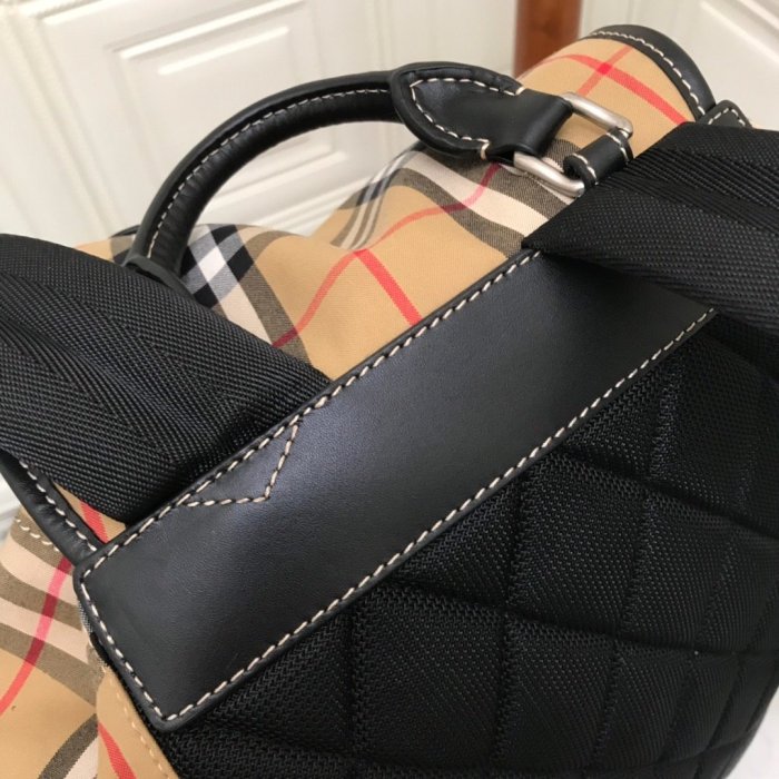 202103SS新作 Burberry バーバリー メンズリュックバックスーパーコピー