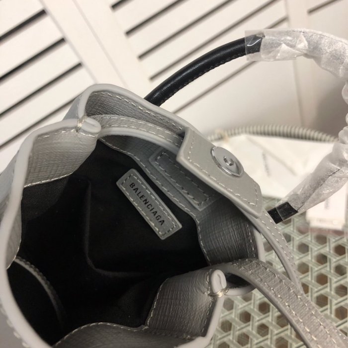 2020SS新作 Balenciaga バレンシアガ レディースショルダーバックスーパーコピー