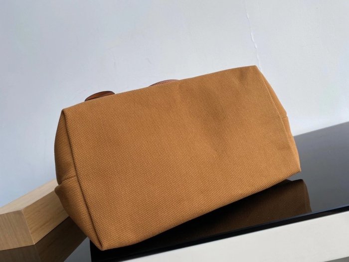 2021SS新作 Celine セリーヌ レディースショルダーバッグスーパーコピー