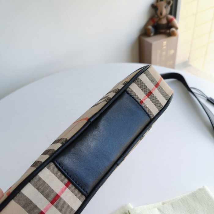 202103SS新作 Burberry バーバリー メンズ ショルダーバック スーパーコピー