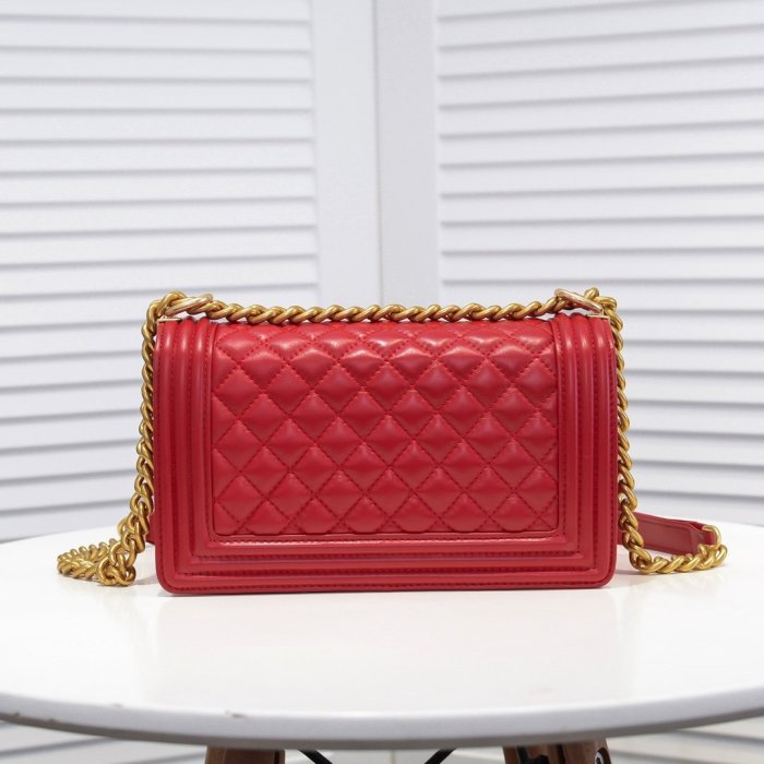 2021SS新作 シャネル Chanel ショルダーバック スーパーコピー