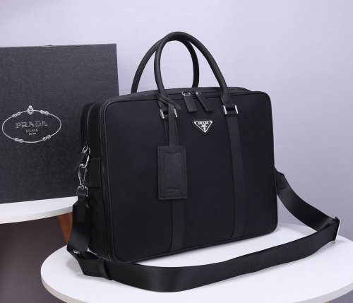 2021SS新作 メンズ Prada プラダショルダーバッグスーパーコピー