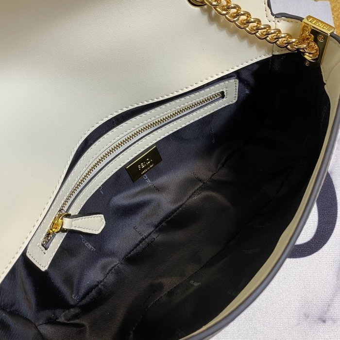 2020SS新作 FENDI フェンディ レディース ショルダーバック スーパーコピー