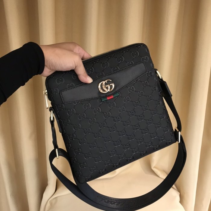 2020SS新作 Gucci グッチ メンズ ショルダーバックスーパーコピー