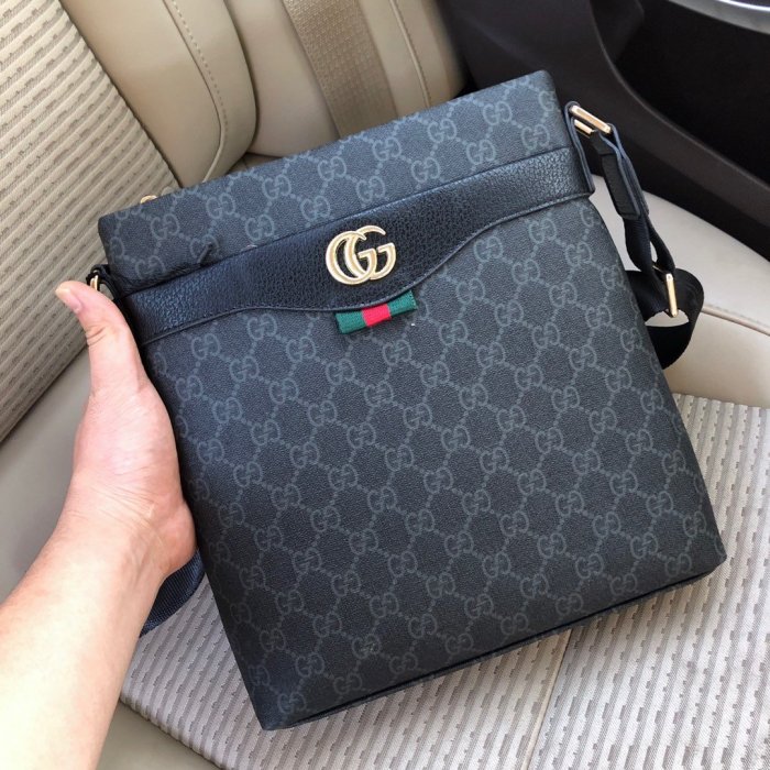 2020SS新作 Gucci グッチ メンズ ショルダーバックスーパーコピー