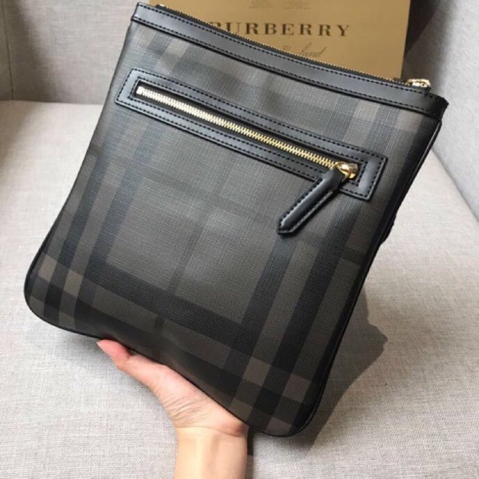 2021SS新作 Burberry バーバリー メンズ ショルダーバック スーパーコピー