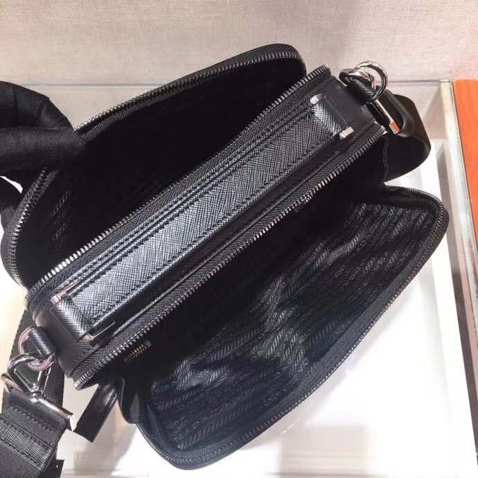 202103SS新作 メンズ Prada プラダ ショルダーバックスーパーコピー