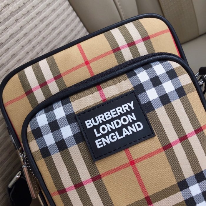 2020SS新作 Burberry バーバリー メンズ ショルダーバック スーパーコピー