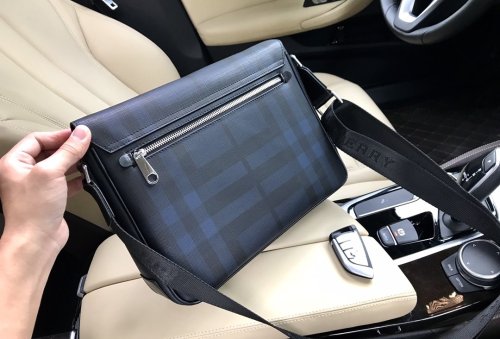 2020SS新作 Burberry バーバリー メンズ ショルダーバック スーパーコピー
