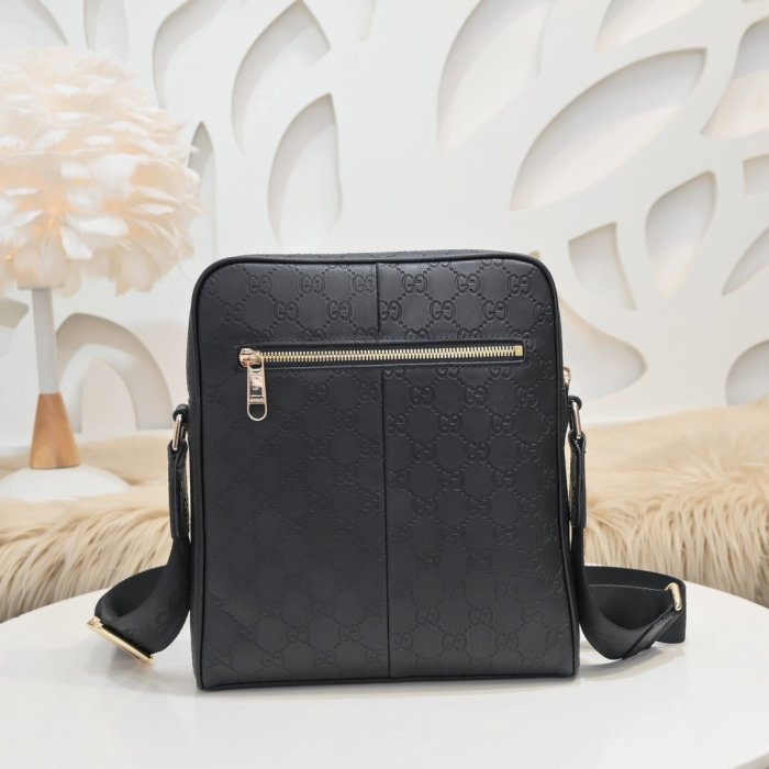 202105SS新作Gucci グッチ メンズ ショルダーバックスーパーコピー