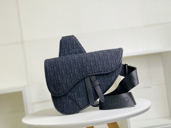 2021SS新作 Dior ディオール メンズ ショルダーバック スーパーコピー