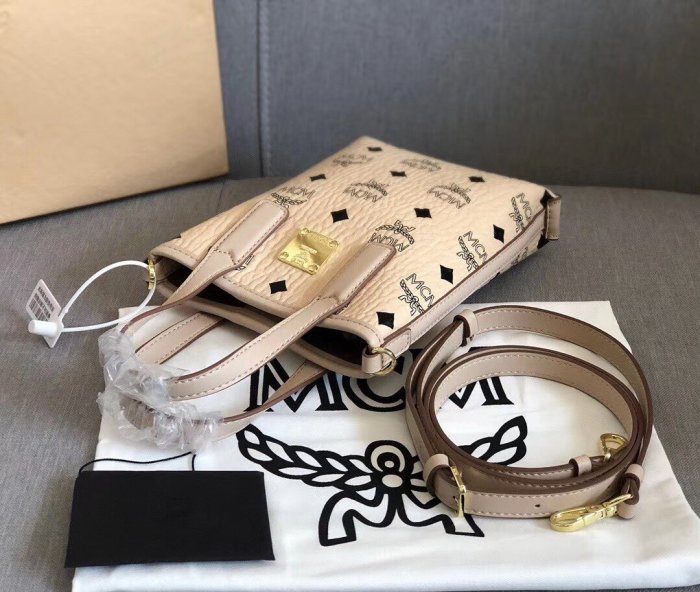 2020SS新作 MCM エムシーエム レディース ショルダーバック スーパーコピー