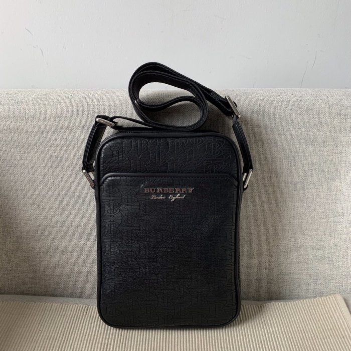 2020SS新作 Burberry バーバリー メンズ ショルダーバック スーパーコピー