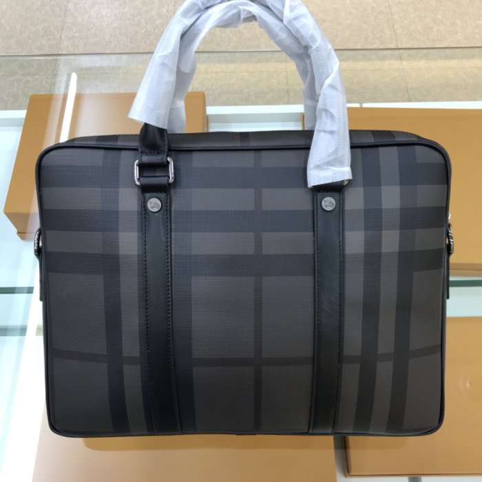 2020SS新作 Burberry バーバリー メンズ ハンドバックスーパーコピー