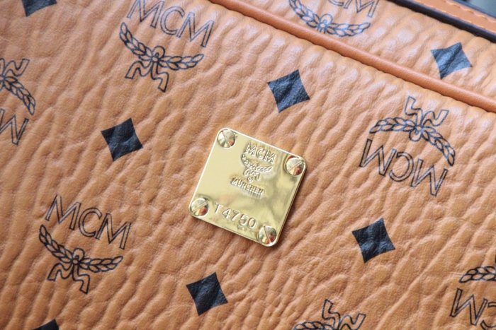 2020SS新作 MCM エムシーエム レディース ショルダーバッグ スーパーコピー