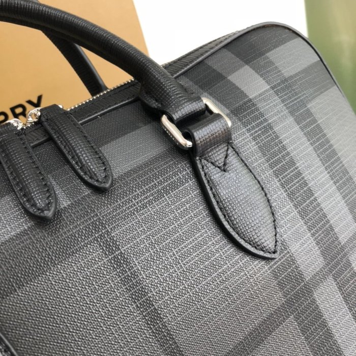 2020SS新作 Burberry バーバリー メンズ ハンドバックスーパーコピー