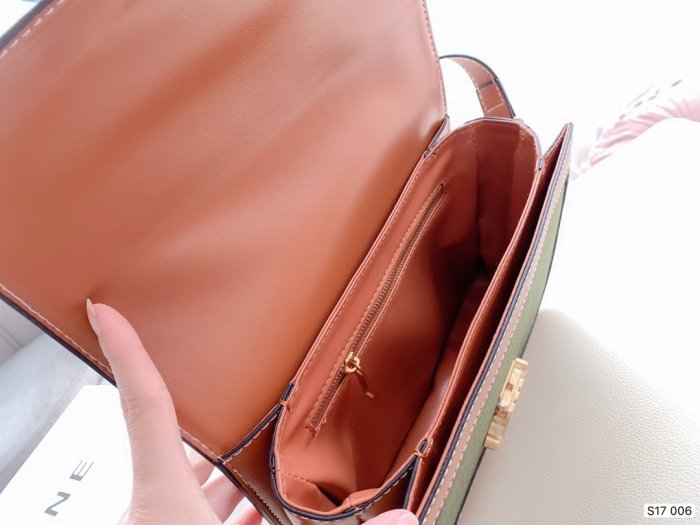 2020SS新作 Celine セリーヌ レディースショルダーバッグスーパーコピー