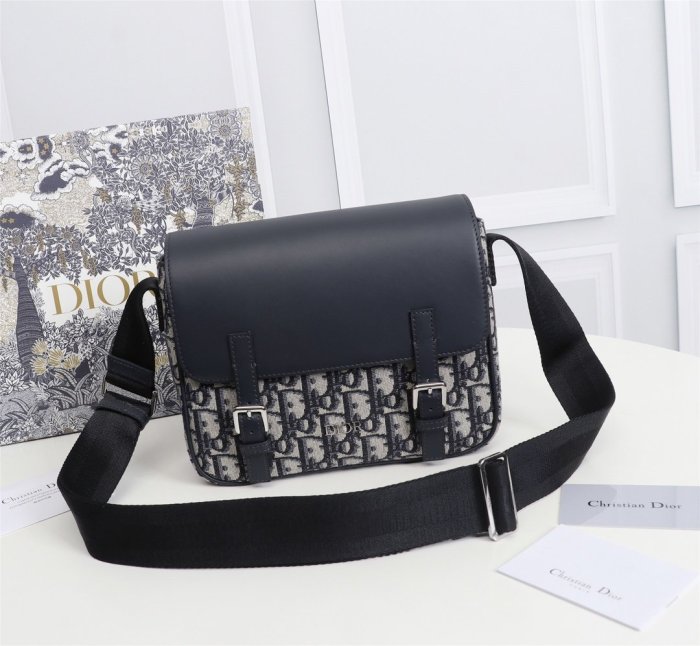 202103SS新作 Dior ディオール メンズ ショルダーバックスーパーコピー