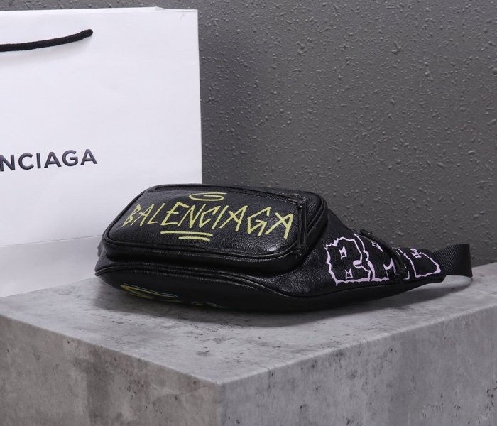2020SS新作 Balenciaga バレンシアガ メンズ ショルダーバック スーパーコピー