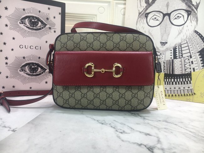 202103SS新作Gucci グッチ レディースショルダーバッグスーパーコピー