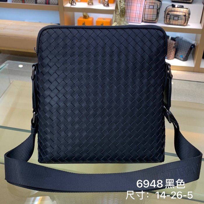 2020SS新作 Bottega Veneta ボッテガヴェネタ ショルダーバッグスーパーコピー