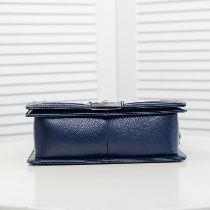 2021SS新作 シャネル Chanel ショルダーバック スーパーコピー