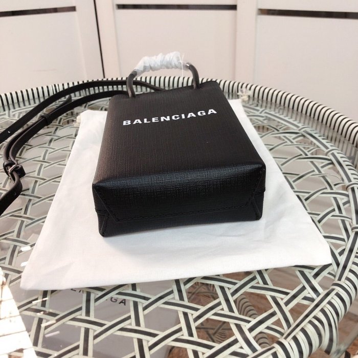 202103SS新作 Balenciaga バレンシアガ レディース ショルダーバックスーパーコピー