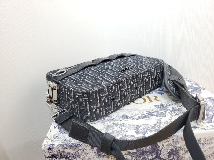 2020SS新作 Dior ディオール メンズ ショルダーバック スーパーコピー