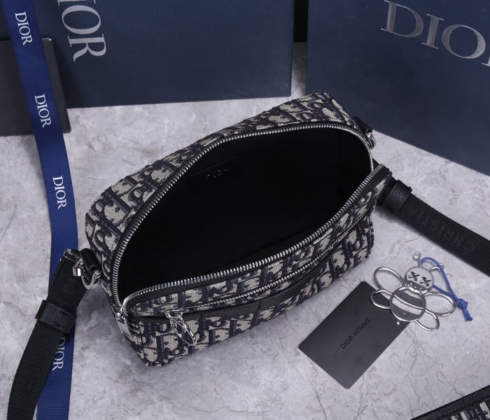 2021SS新作 Dior ディオール メンズ ショルダーバック スーパーコピー