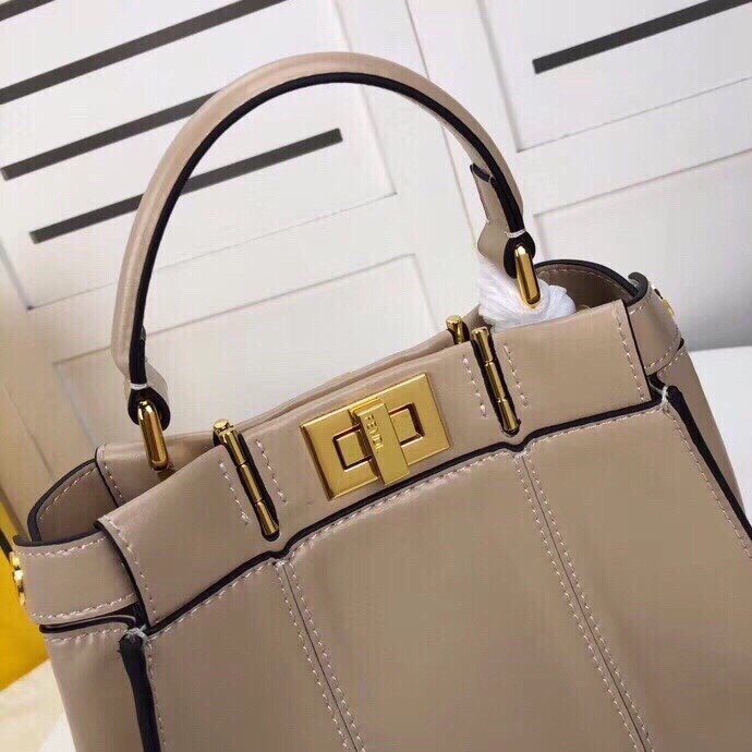 2020SS新作 FENDI フェンディ レディース ハンドバックスーパーコピー