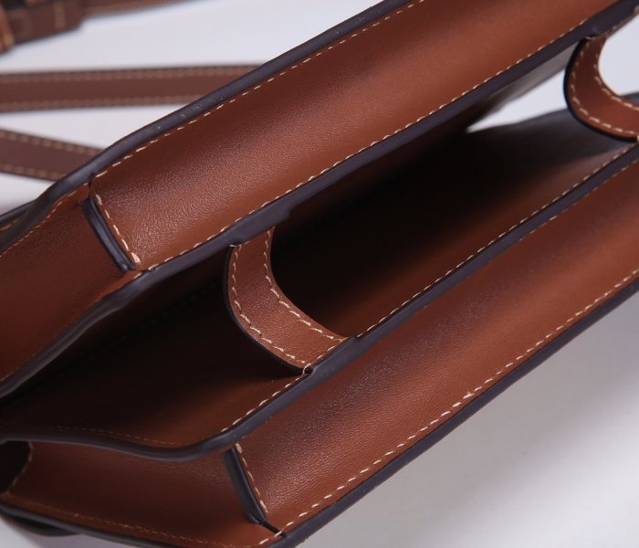 202103SS新作Burberryバーバリー レディース ショルダーバック スーパーコピー